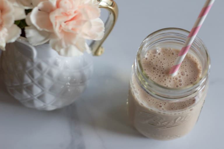 Peanut Butter Banana Smoothie Recipe - www.arinsolangeathome.com