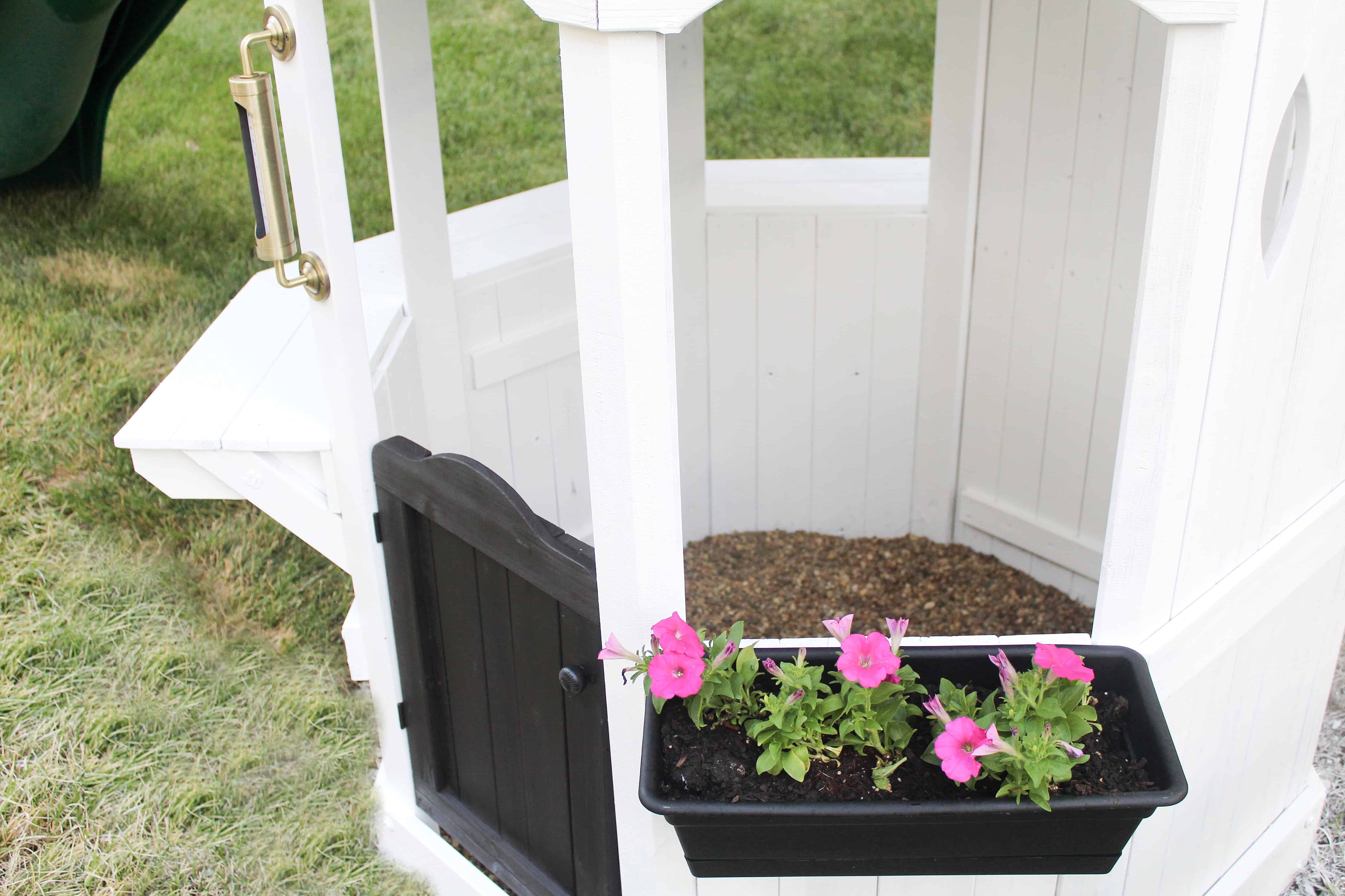 swingset planters | DIY Swingset Makeover 