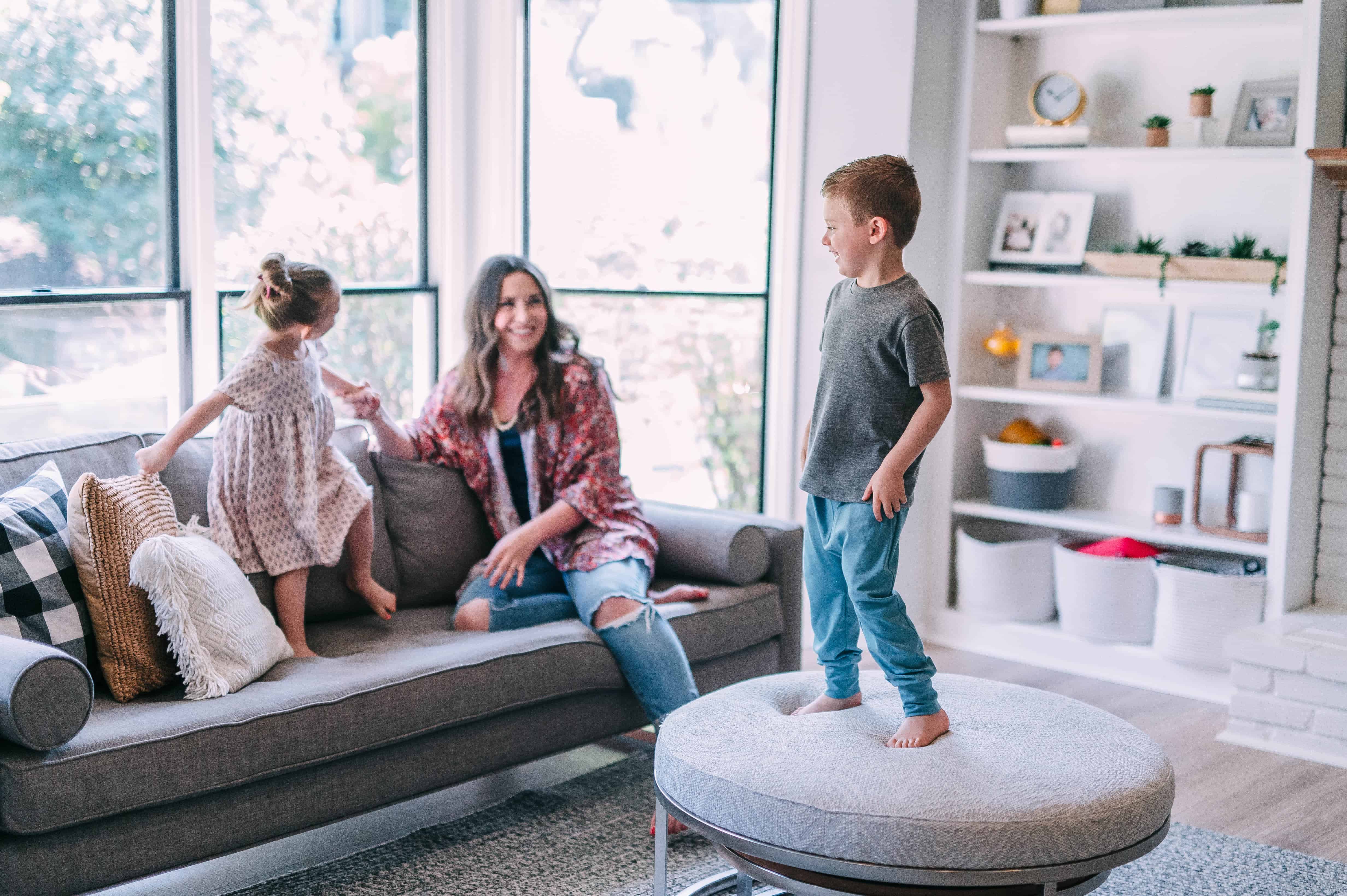 mom and kids in living room