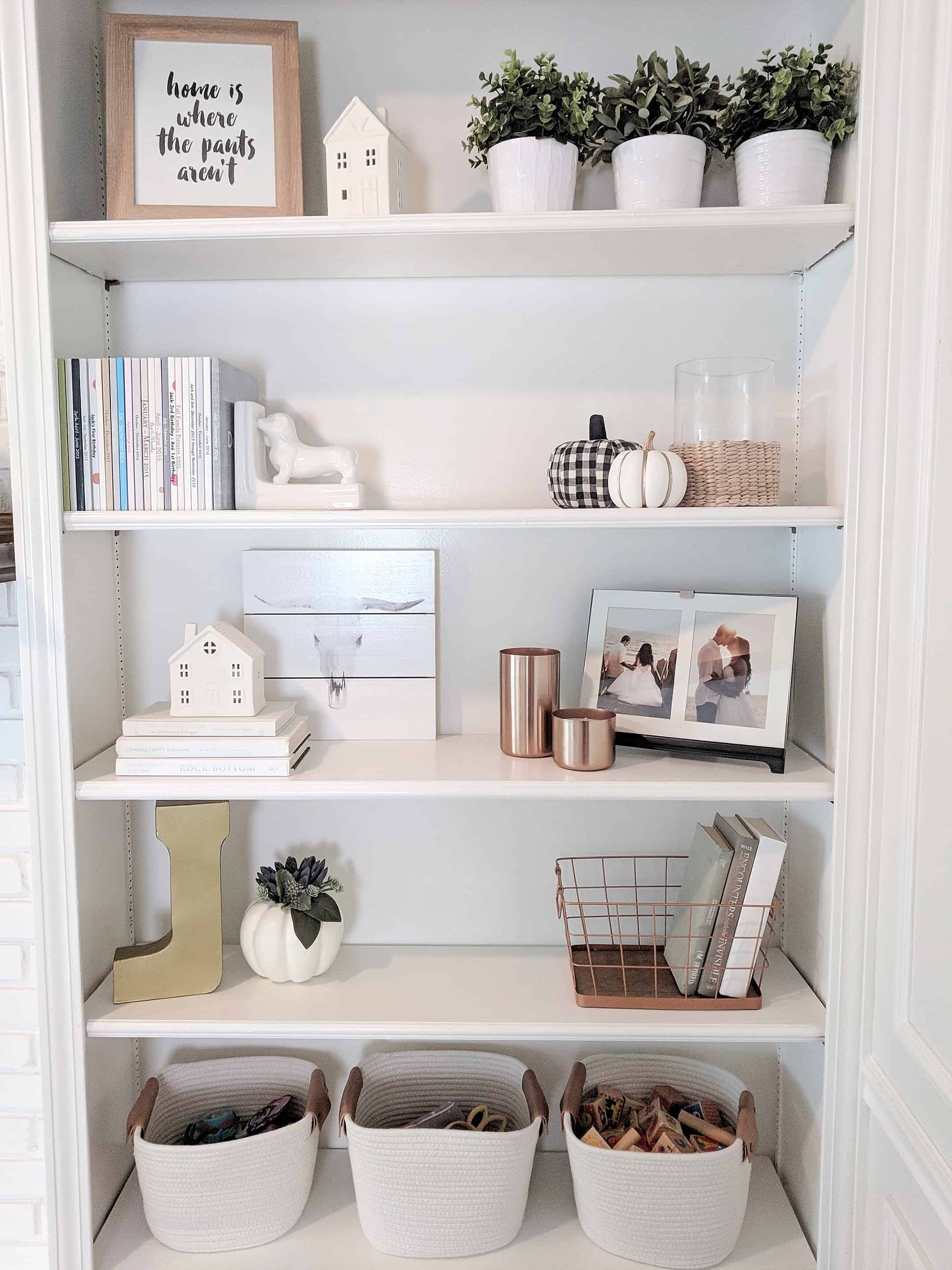 Stunning Ideas for decorating built in shelves in your home