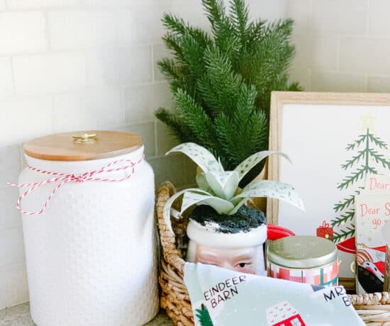 Christmas kitchen counter decor