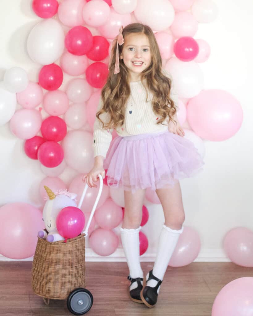 Little girl clearance valentine outfits