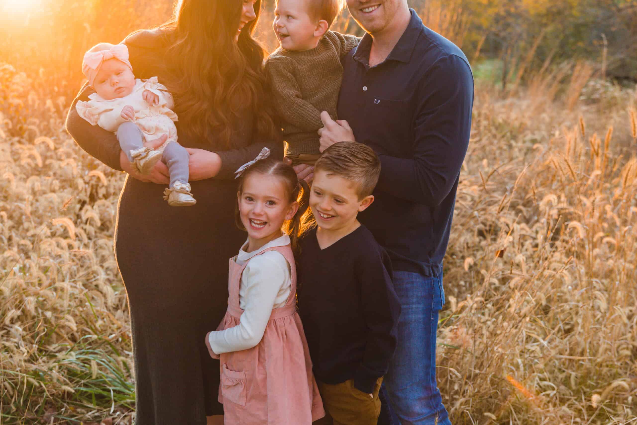 Family of 6 fall pictures