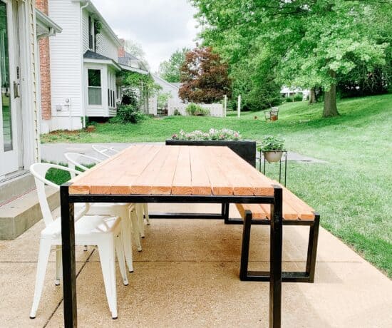 Modern black and wood DIy outdoor table