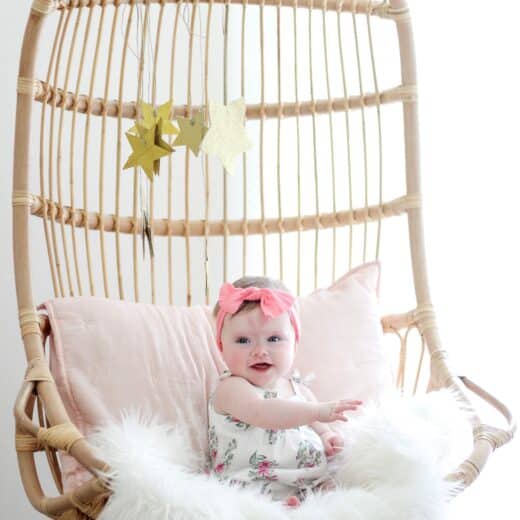 8 month old baby monthly photo