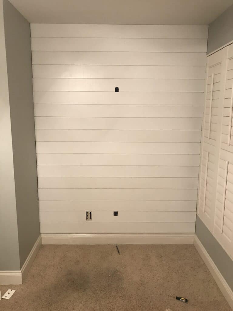 shiplap nook in bedroom