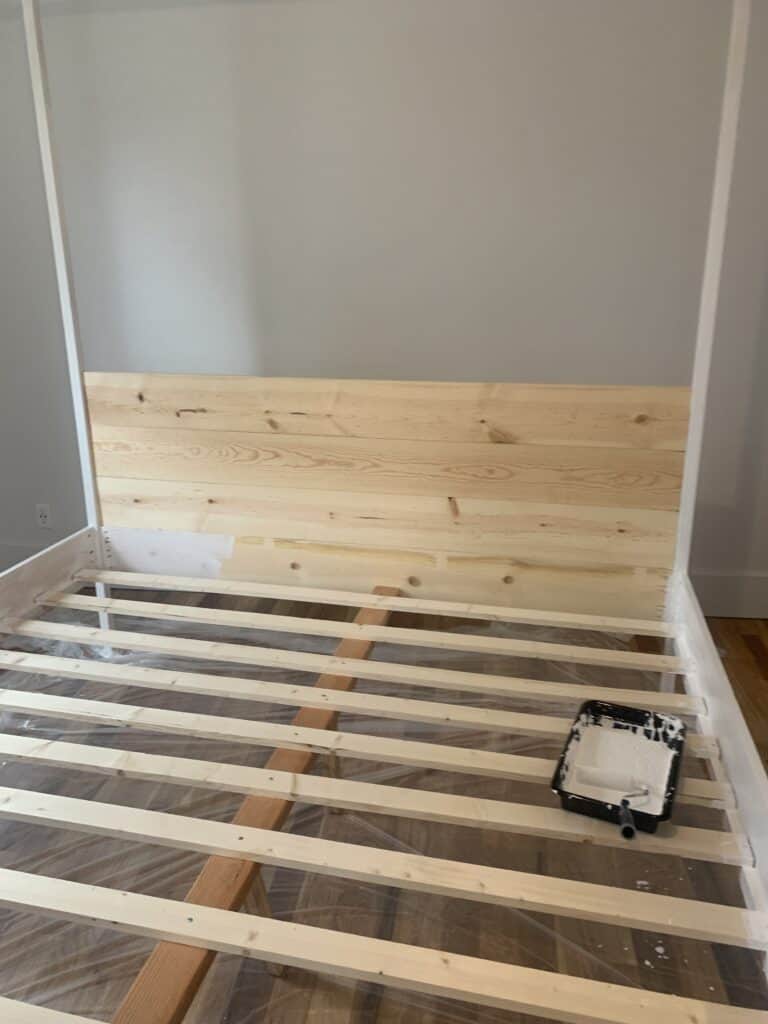 Attaching a headboard