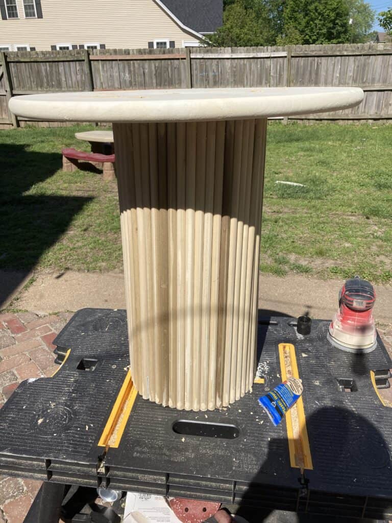 diy dowel side table 