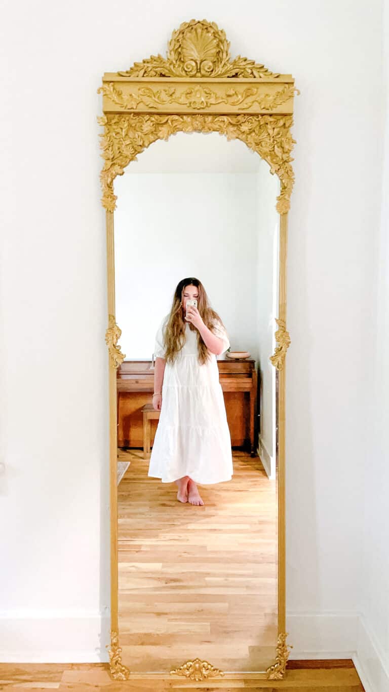 Antique DIY Mirror Frame arinsolangeathome