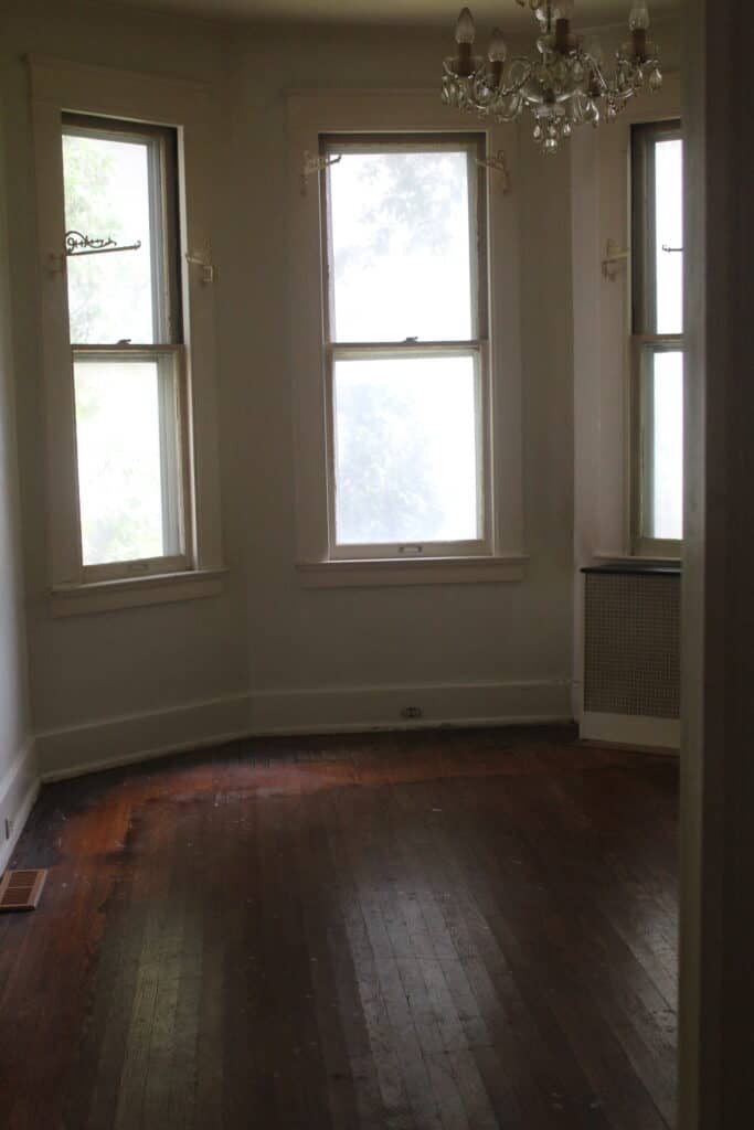 1860s dining room 