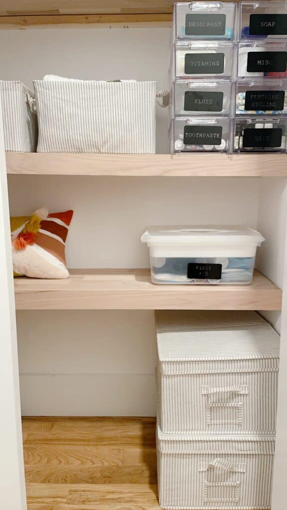 Linen Closet Organization Your Step-by-Step Guide - Chaylor & Mads