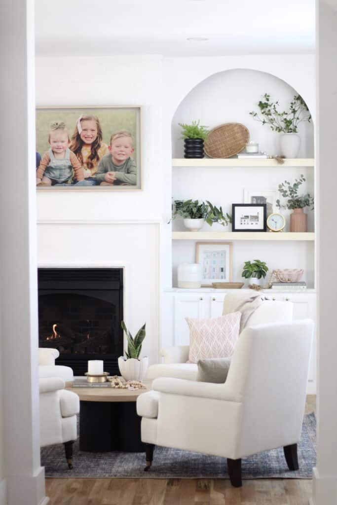 Arched built ins in living room 