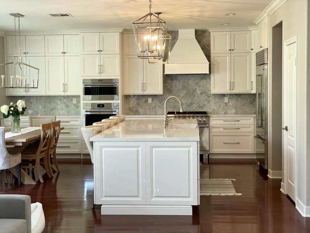 kitchen island with knee wall