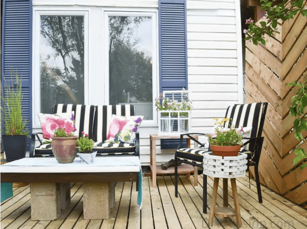 outdoor patio area