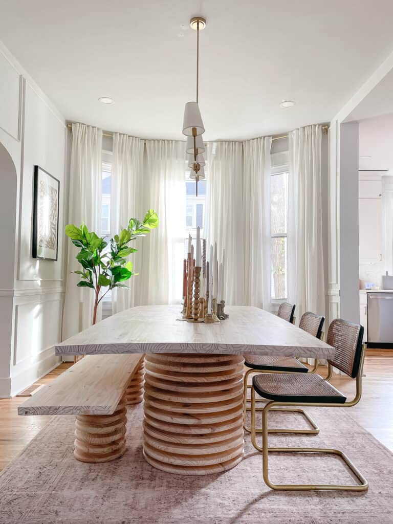 How to Size a Rug for Your Dining Room