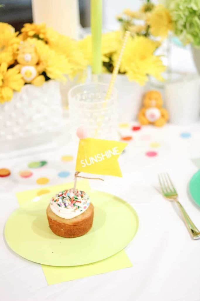 diy birthday decor with cricut