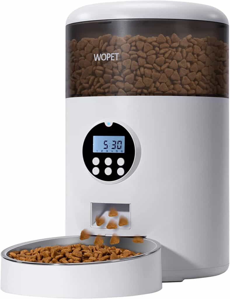 automated feeder for pets
