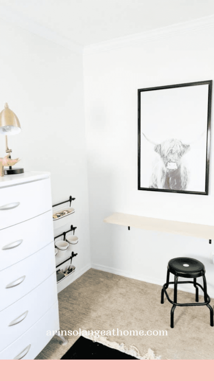 Ikea Hemnes Dressing Table w/ Mirror. 💚 $100 💚 62.5”H 39.5”W 20”D |  Instagram