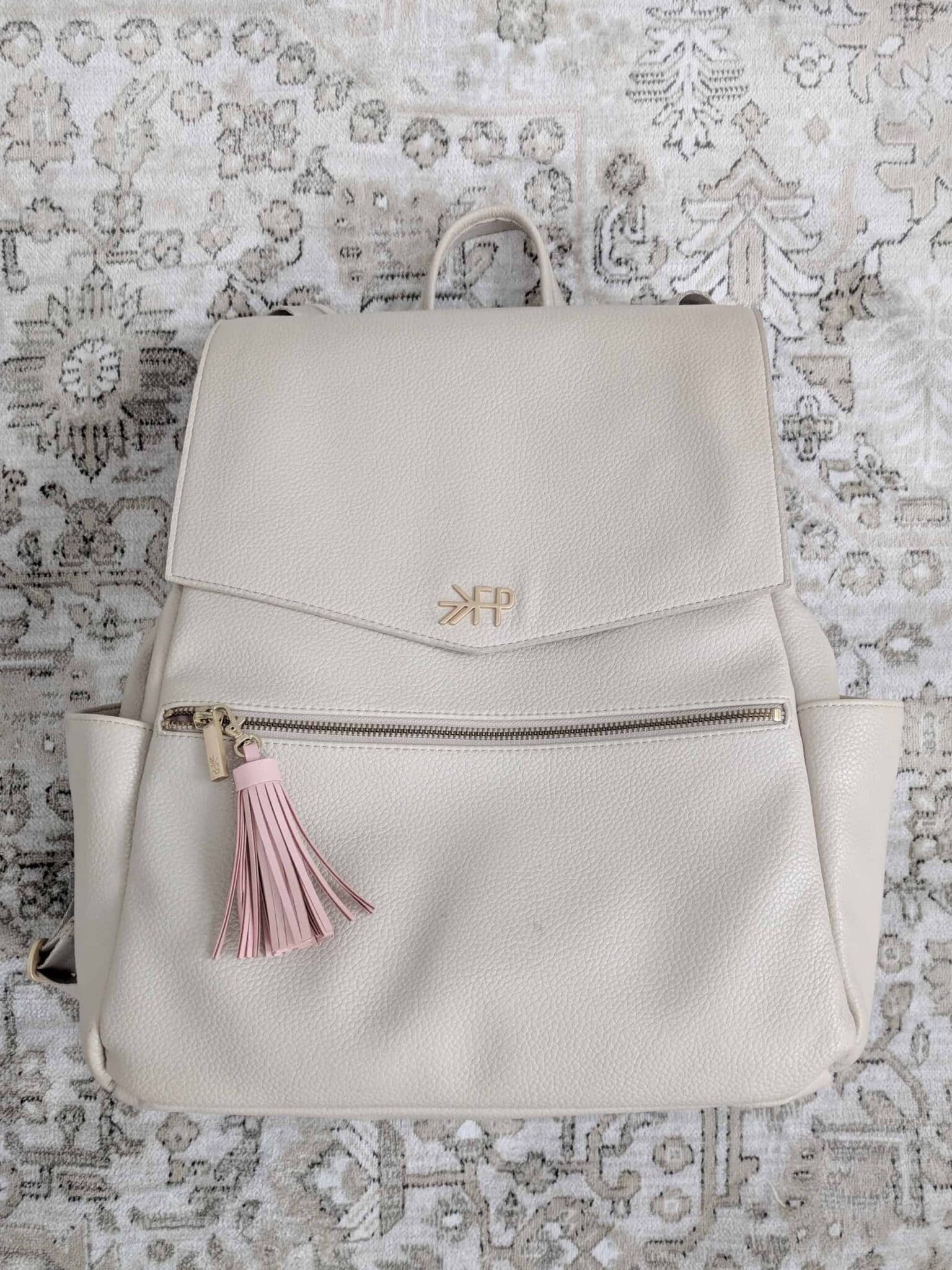 Best Bags For Moms In 2023 For Every Style & Budget arinsolangeathome