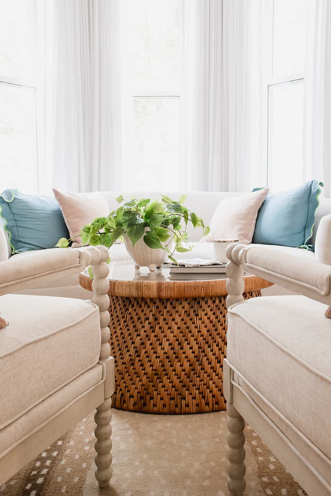 Bright and Airy Hearth Room - arinsolangeathome