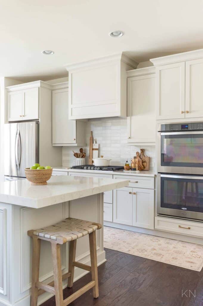 best clear coat for painted kitchen cabinets with agreeable grey painted cabinets via Sherwin Williams