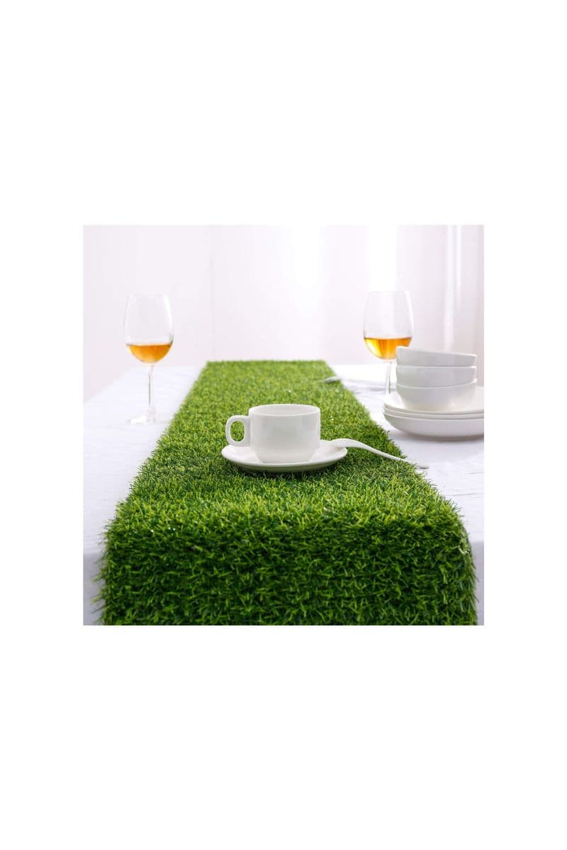 Grass table runner - arinsolangeathome