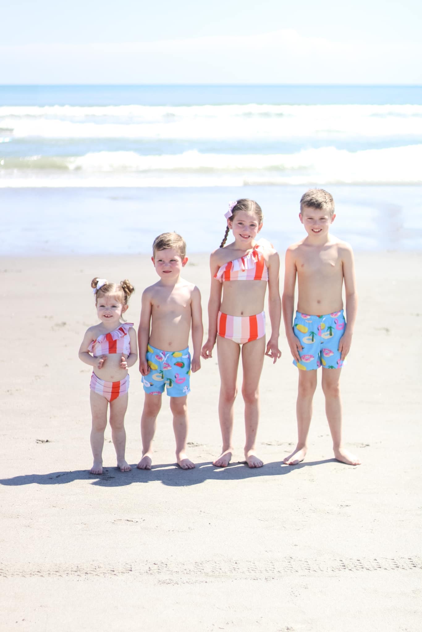 the-best-family-beach-photoshoot-outfit-ideas-arinsolangeathome