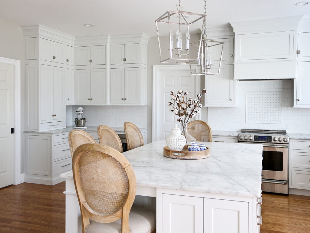 Traditional kitchen with white and light wood accent