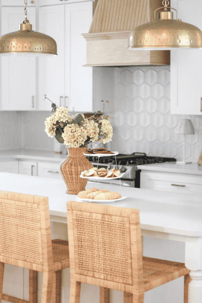 Rattan vase with rattan chairs in white kitchen