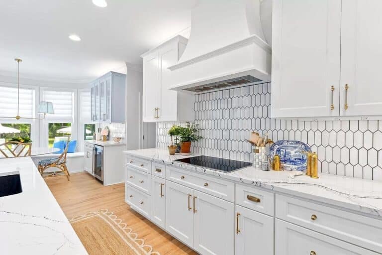 The Best Kitchen Wall Color Ideas With White Cabinets - arinsolangeathome